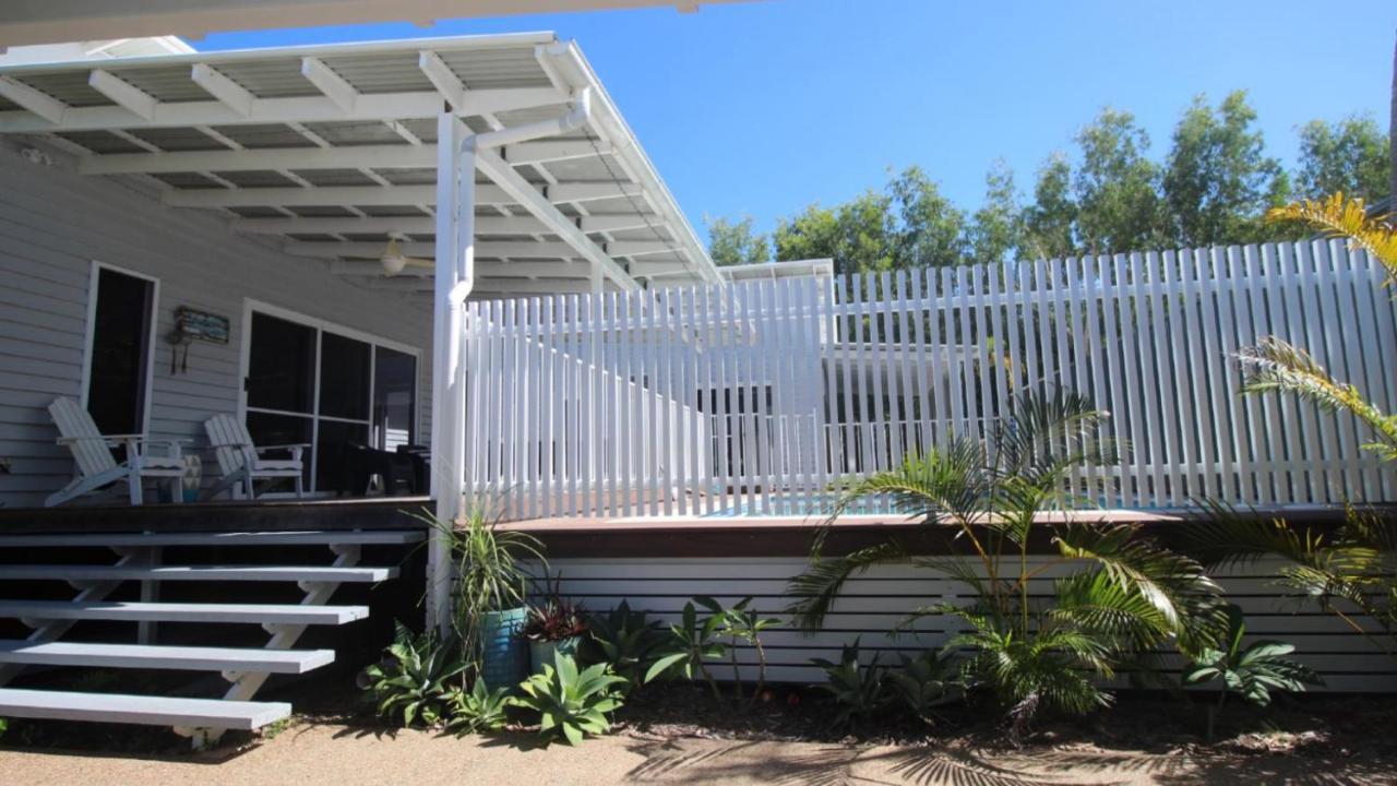 Sandy Toes Beach House Horseshoe Bay Exterior photo